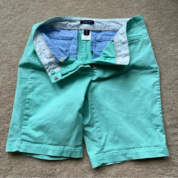 Lands’ End Women’s Green Fit 2 Bermuda Shorts - Size 6 - VGUC - Stretch - Picture 3 of 9